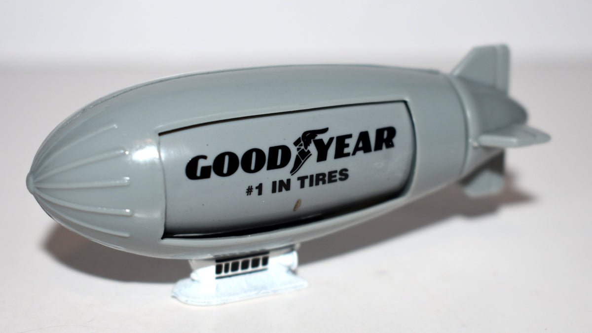Hot Wheels -  Goodyear Blimp