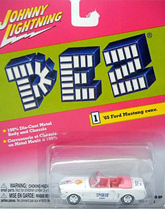 Johnny Lightning PEZ 1965 Ford Mustang Convertible