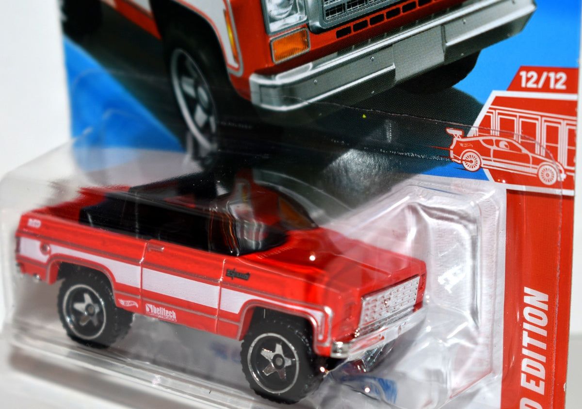Hot Wheels - 1975 Chevrolet open top Blazer