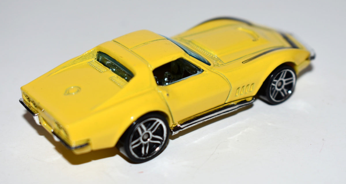 Hot Wheels -  First Edition - 1969 Chevrolet 427 Corvette Stingray