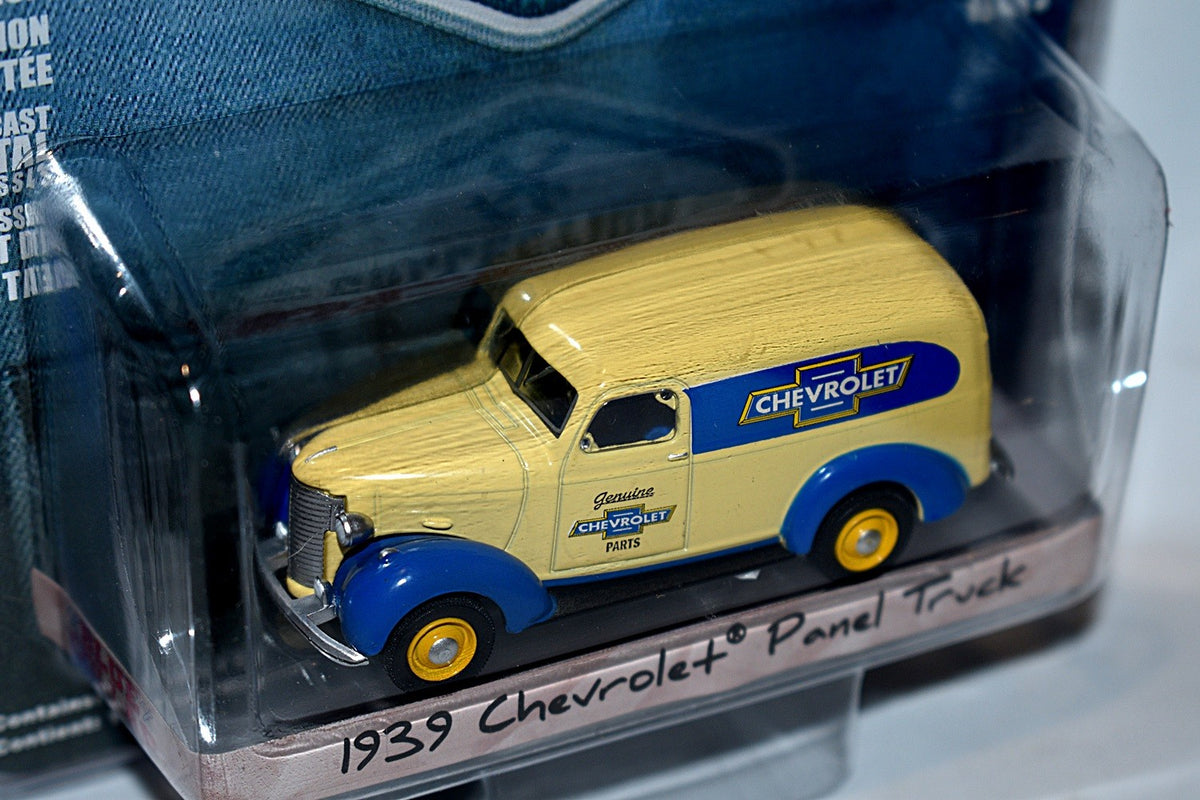 Greenlight - Blue Collar -1939 Chevrolet Parts Delivery Panel Truck
