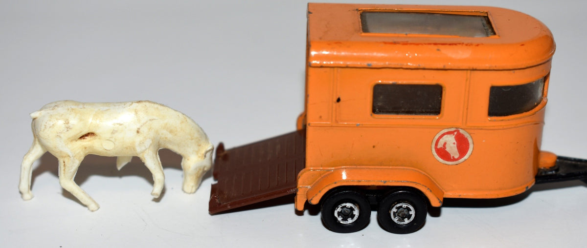 Matchbox -  Farm Trailer