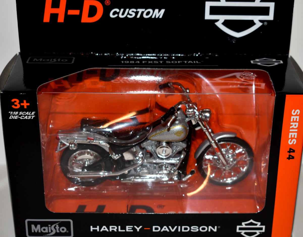 Maisto Harley Davidson  - 1984 FXST Softail