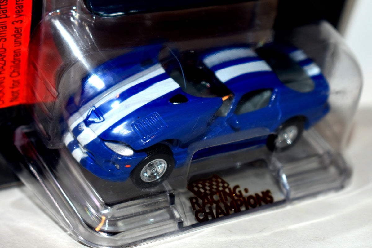 Racing Champions Mint Series - 1996 Dodge Viper GTS