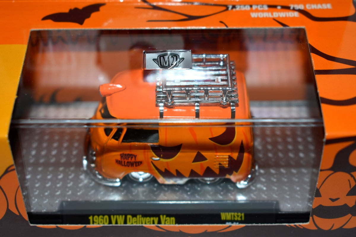 M2 Machines Halloween Series - 1960 VW Shorty Halloween Pumpkin Van