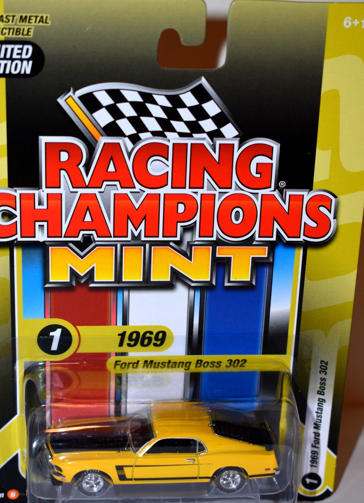 Racing Champions Mint Series - 1969 Ford Mustang Boss 302