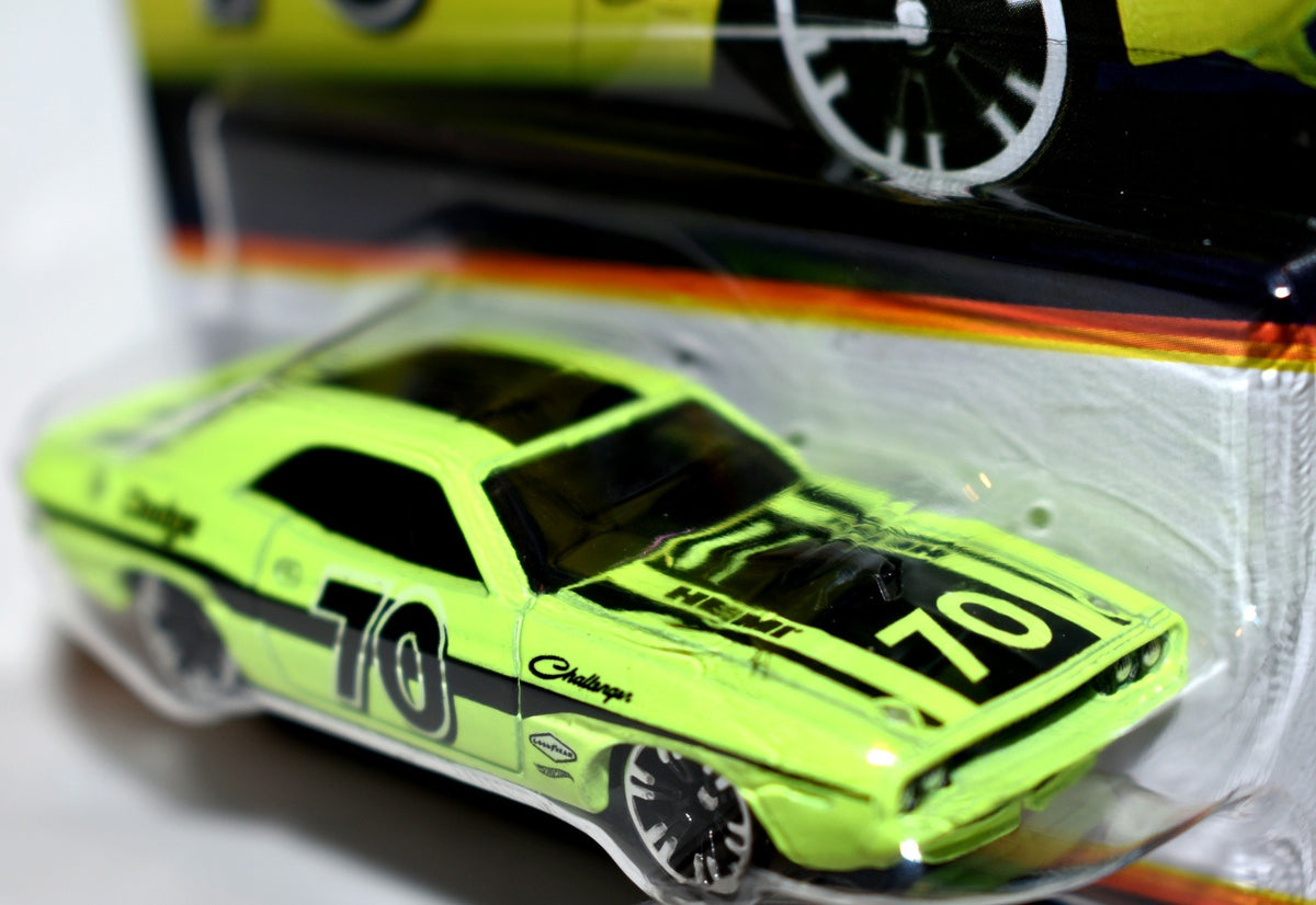 Hot Wheels Neon Speeders - Dodge Challenger
