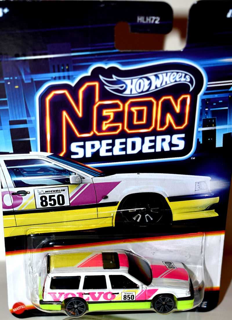 Hot Wheels Neon Speeders - Volvo 850 Estate