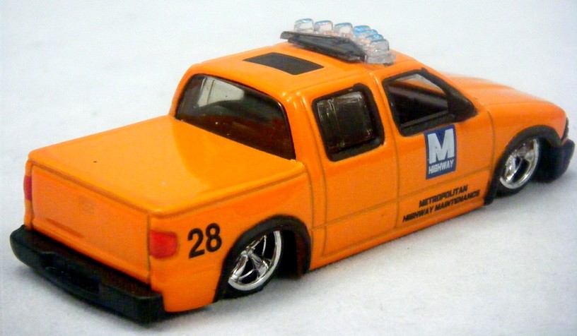 Jada - Chevy S-10 Highway Maintenance Pickup Truck