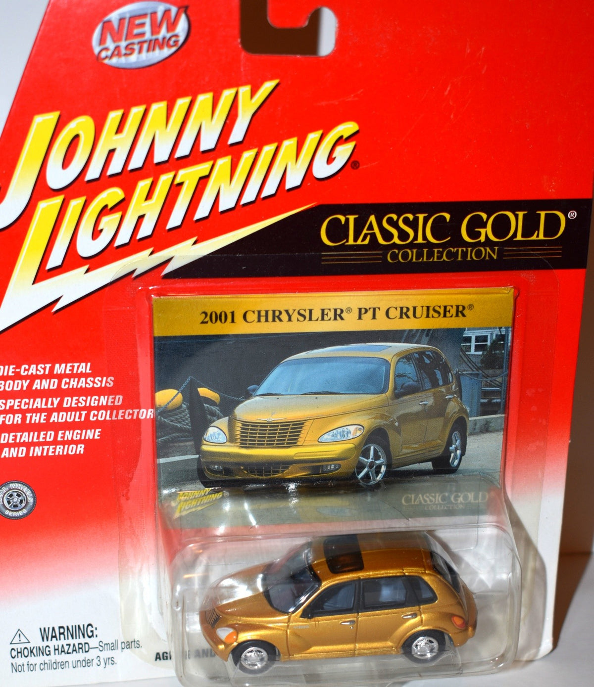 Johnny Lightning Classic Gold - Chrysler PT Cruiser