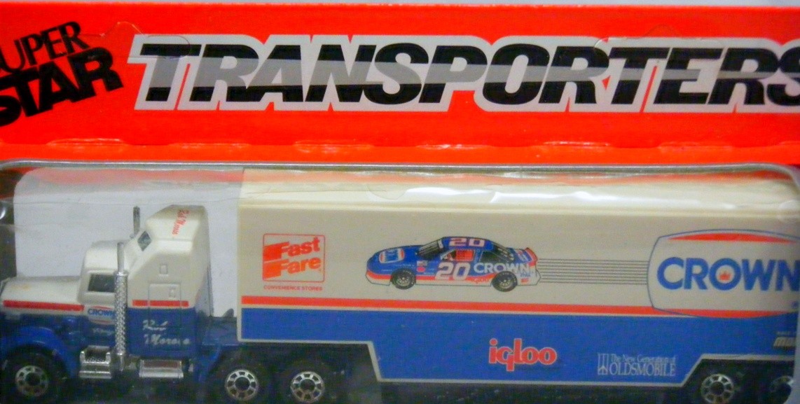 Matchbox NASCAR Super Stars - Rob Moroso Crown Oldsmobile Transporter