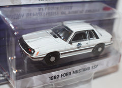 Greenlight Hot Pursuit - Arizona Dept of Public Safety 1982 Ford Mustang SSP