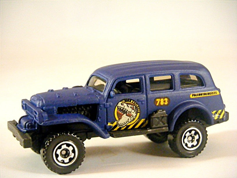 Matchbox Jungle Crawler Dinosaur Hunter 4x4 Station Wagon 