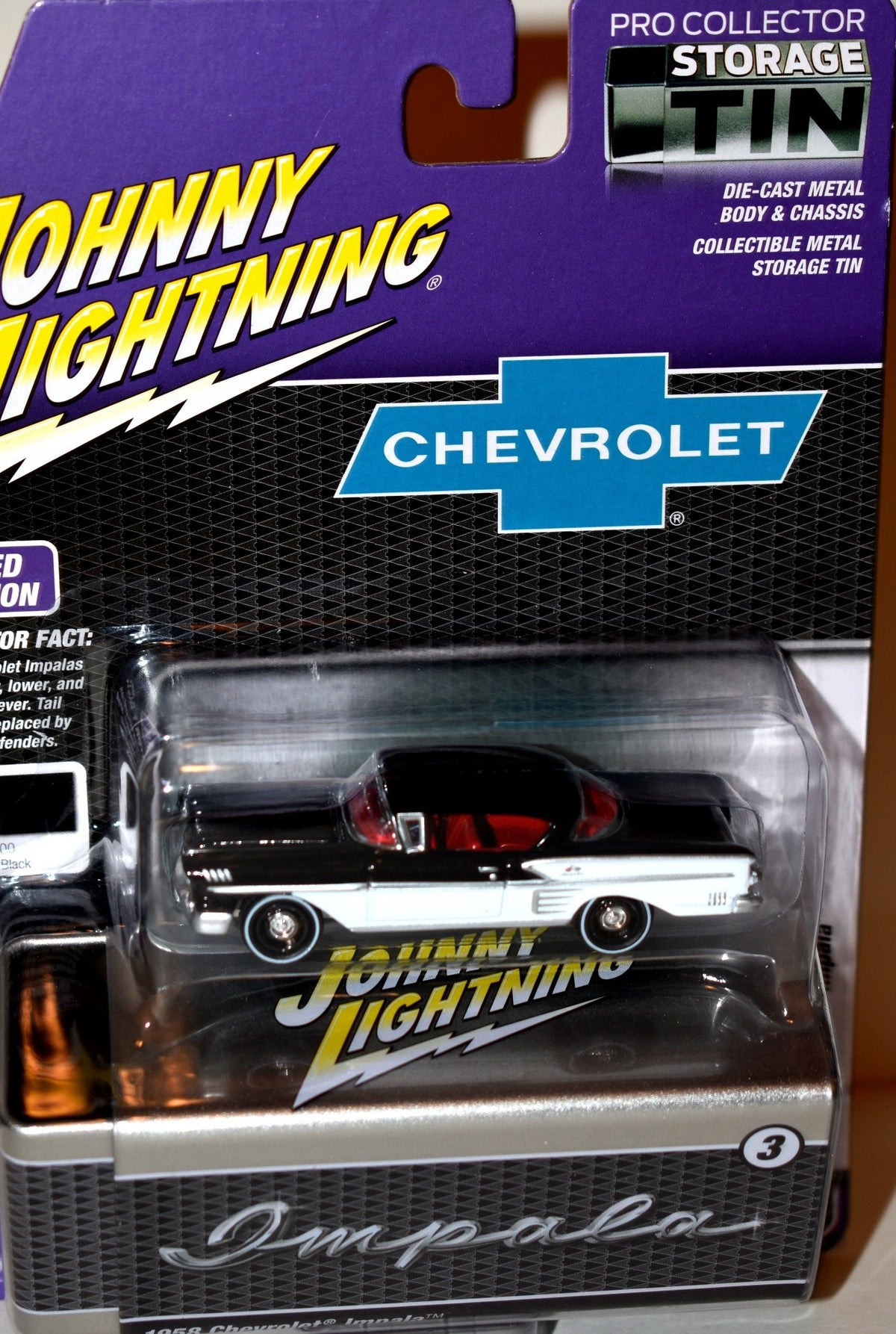 Johnny Lightning Pro Collector Series  -  1958 Chevrolet Impala