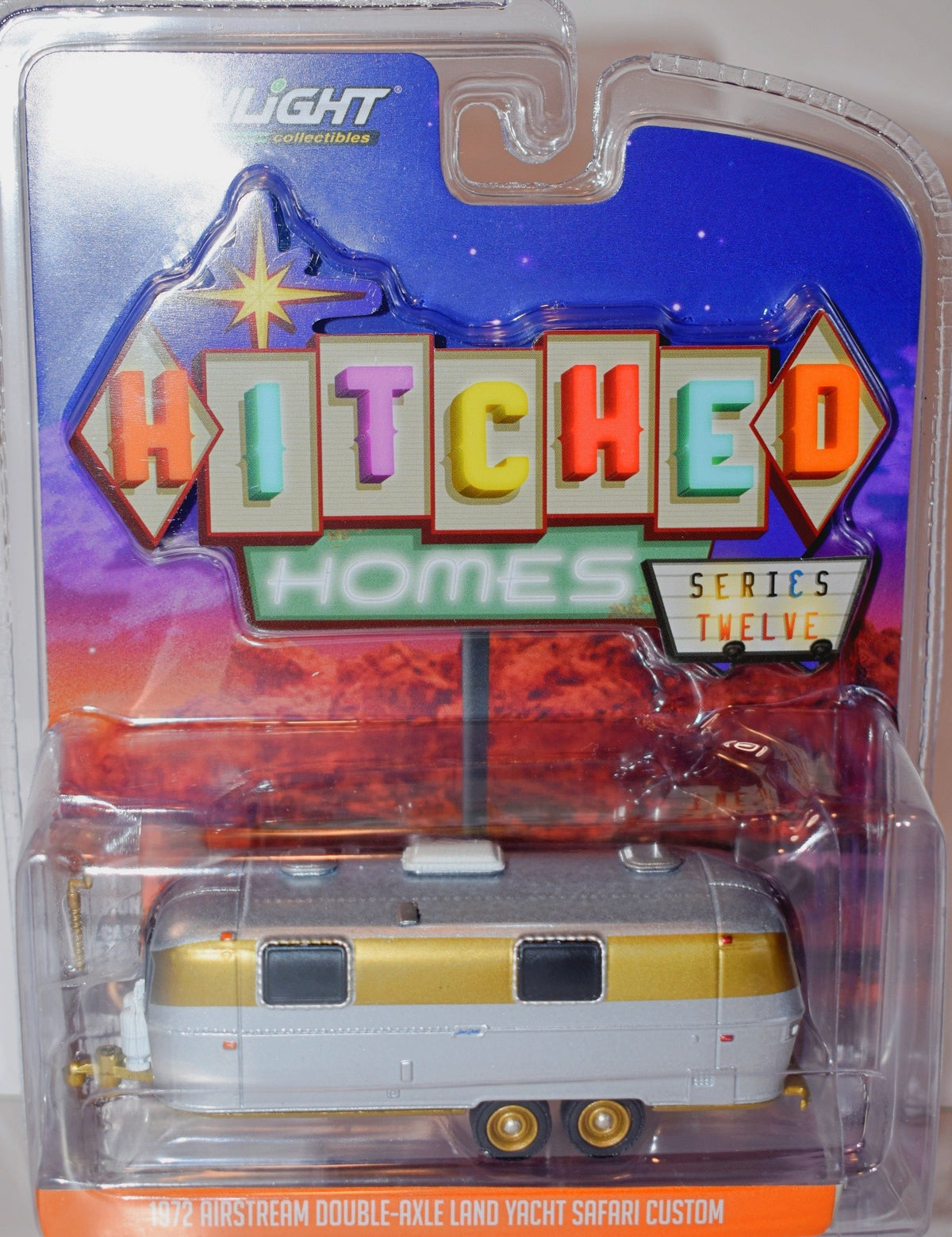 Greenlight Hitched Homes - 1972 Airstream Double Axle Land Yacht Safari Custom