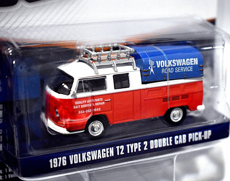 Greenlight - Club V-Dub - 1976 Volkswagen T2 Double Cab Road Service Pickup Truck