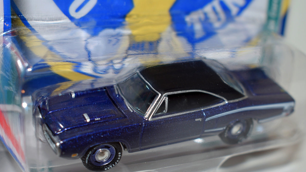 Johnny Lightning Muscle Cars USA - Iconic Mr Norm's 1970 Plymouth Super Bee