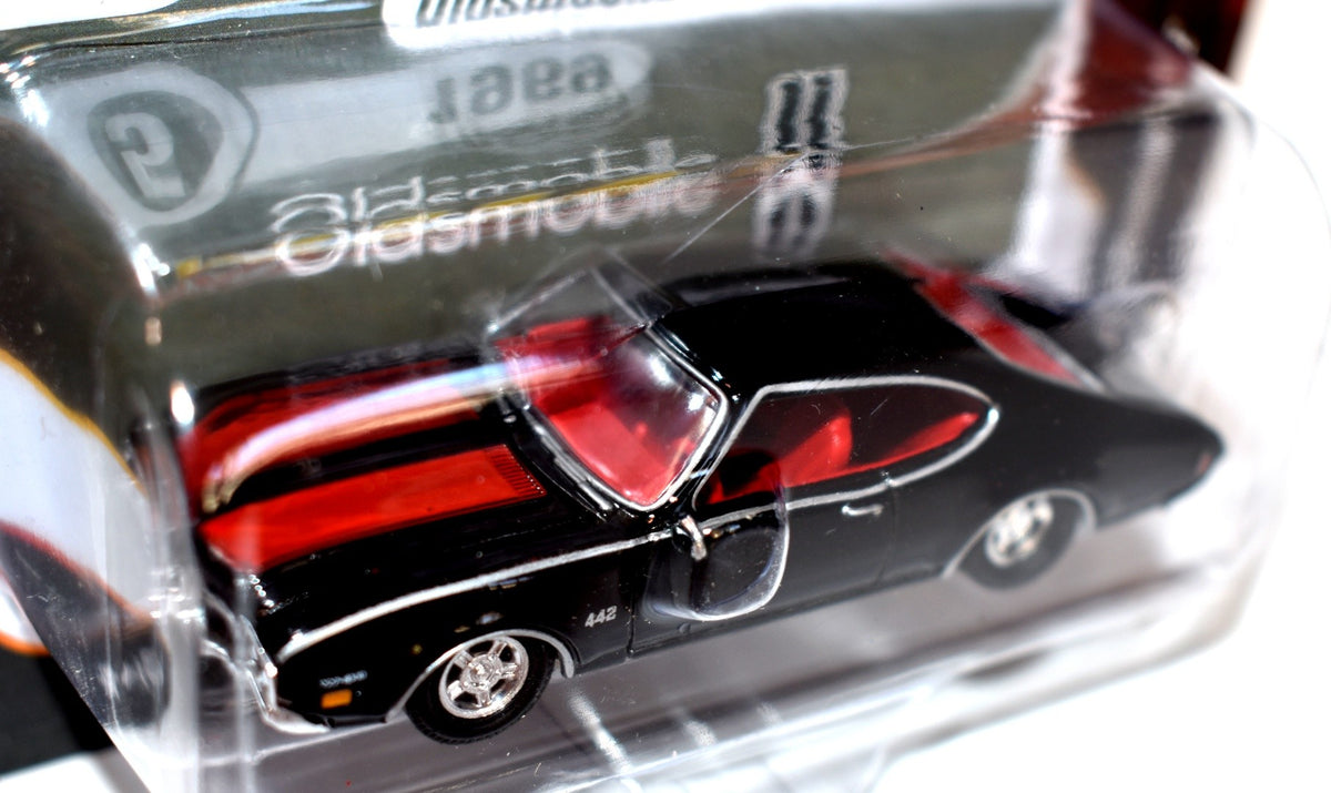 Racing Champions Mint Series - 1969 Oldsmobile 442