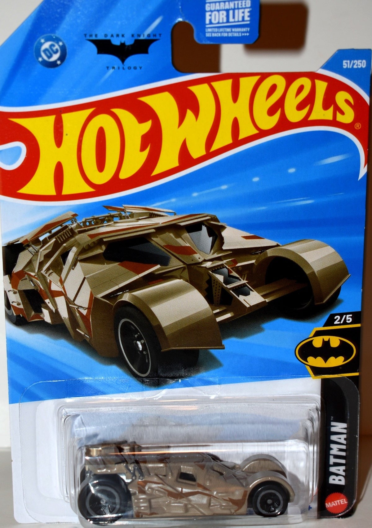 Hot Wheels - The Dark Night Batmobile