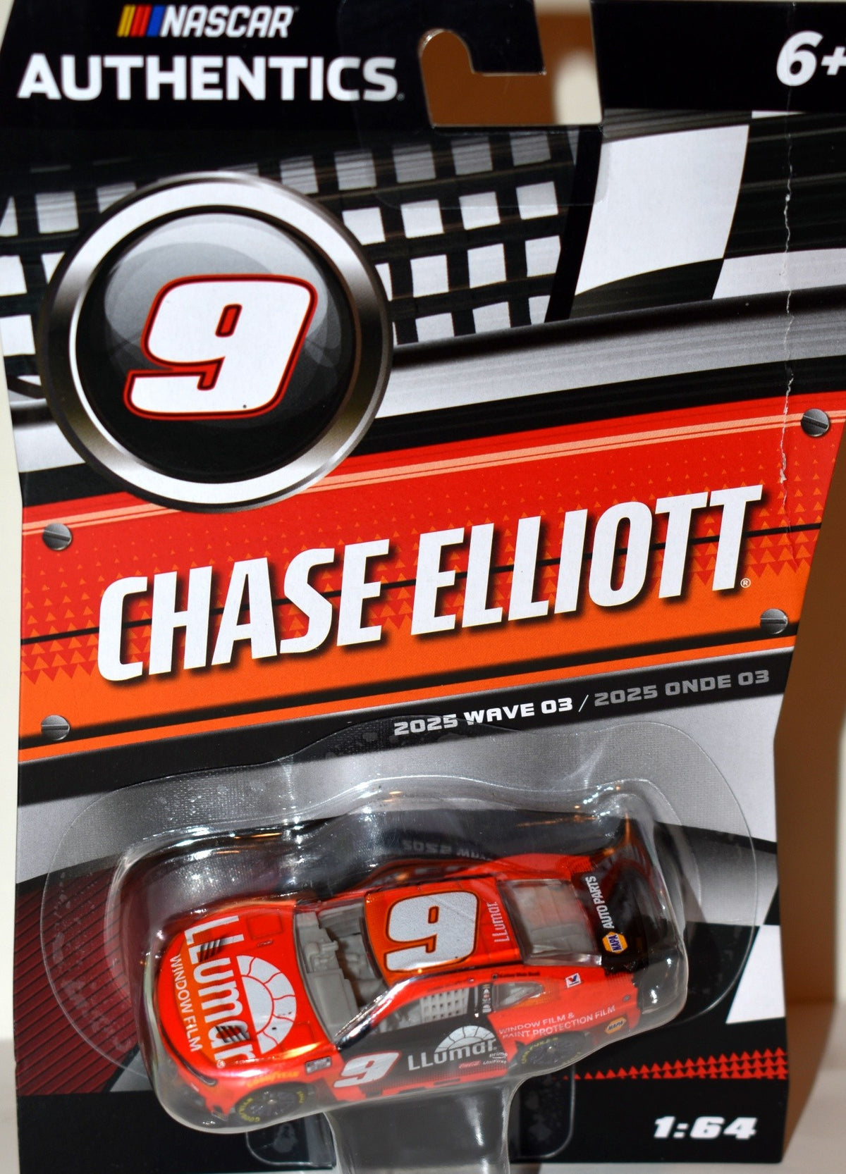 NASCAR Authentics Hendrick Motorsports - Chase Elliott LLumar  Chevrolet Camaro