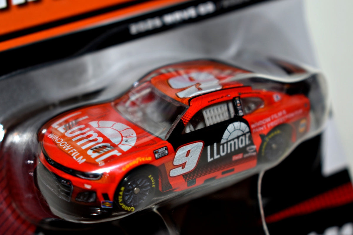 NASCAR Authentics Hendrick Motorsports - Chase Elliott LLumar  Chevrolet Camaro