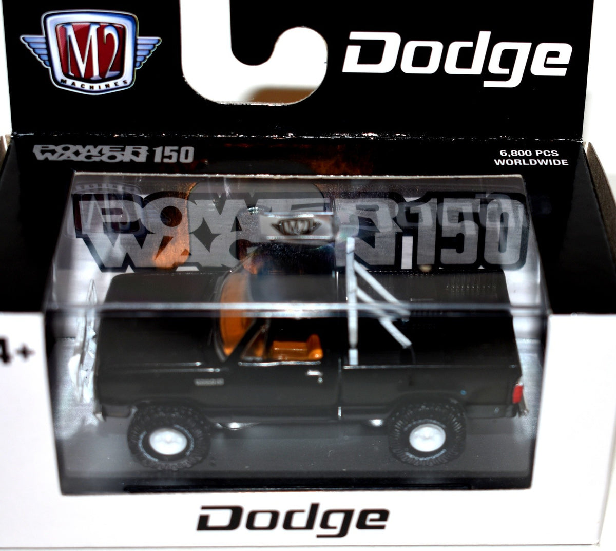 M2 Machines Auto-Thentics - 1978 Dodge 150 Power Wagon Pickup Truck
