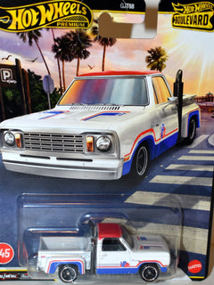 Hot Wheels Premium -   VP Oil - 1978 Dodge Li'l Red Express Pickup