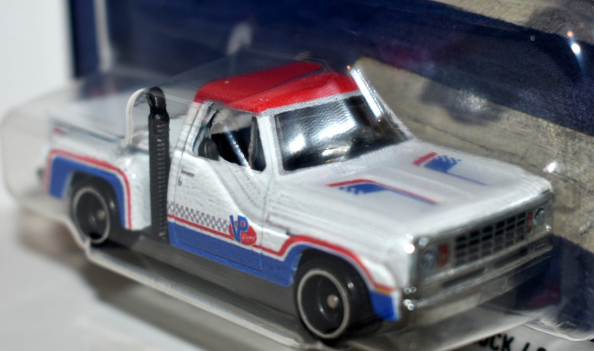 Hot Wheels Premium -   VP Oil - 1978 Dodge Li'l Red Express Pickup