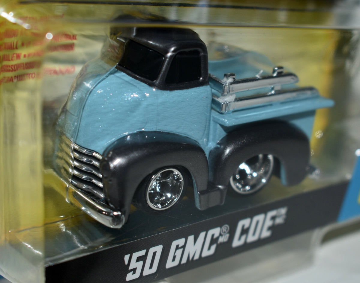 MGA Entertainment - CarTuned - 1950 Chevy COE Stake Truck