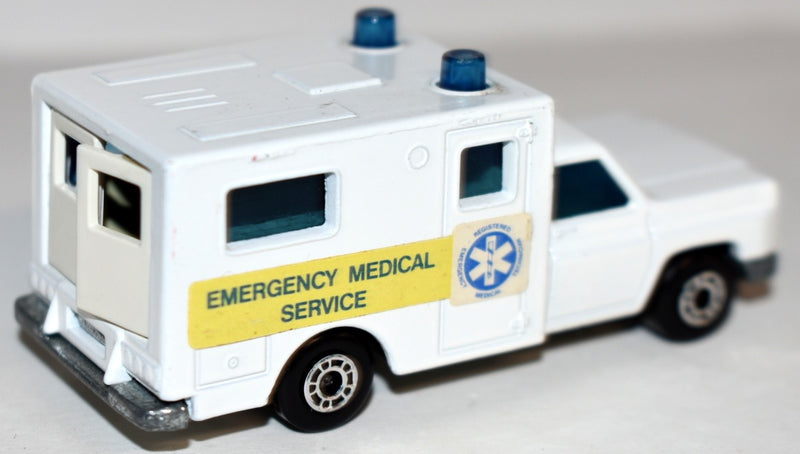 Matchbox: Chevrolet EMS Ambulance