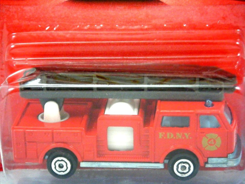 Majorette - FDNY Ladder Fire Truck