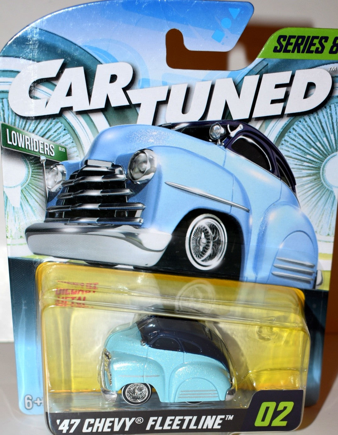 MGA Entertainment - CarTuned - 1947 Chevy Fleetline Lowrider