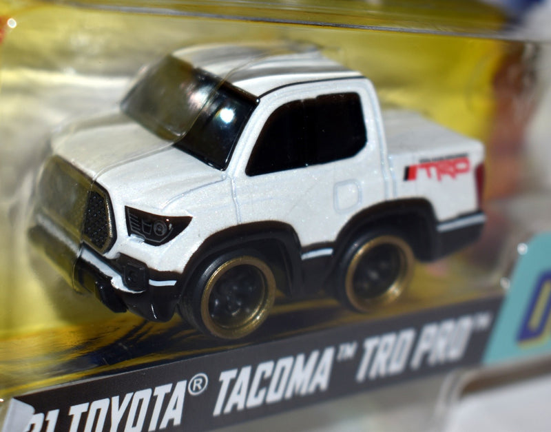 MGA Entertainment - CarTuned - 2021 Toyota Tacoma TRD Pro Pickup Truck