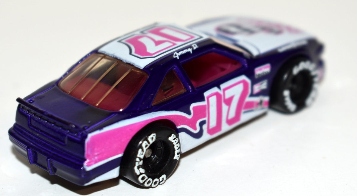 Matchbox - Pontiac Grand Prix NASCAR Stock Car
