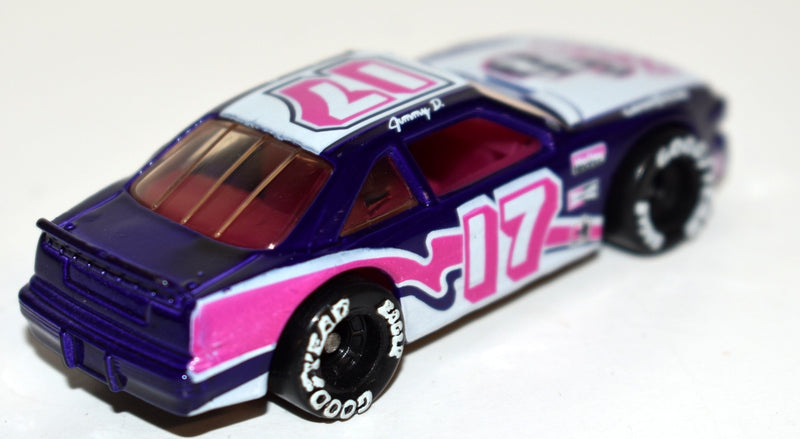 Matchbox - Pontiac Grand Prix NASCAR Stock Car