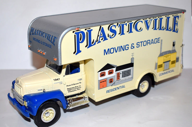 Eastwood Automotive - First Gear - Plasticville 1957 International R-200 Moving Van