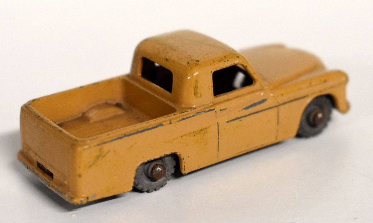 Matchbox Regular Wheels - (50-A-1) Commer Pickup Truck MK VIII