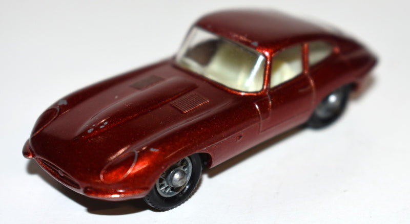 Matchbox Regular Wheels (32B-3) - Jaguar XKE