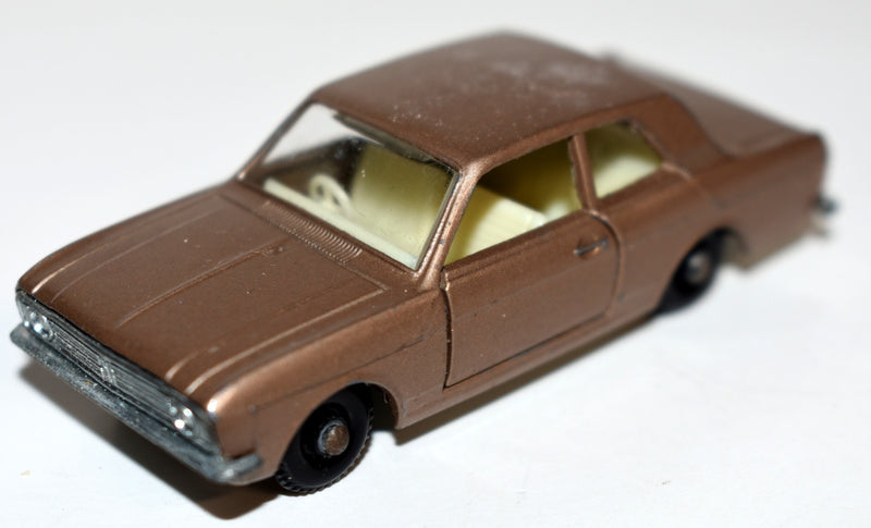 Matchbox Regular Wheels (25D-1) - Ford Cortina