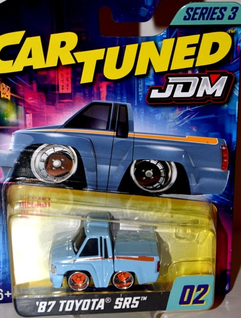 MGA Entertainment - CarTuned - 1987 Toyota SR5 Pickup Truck