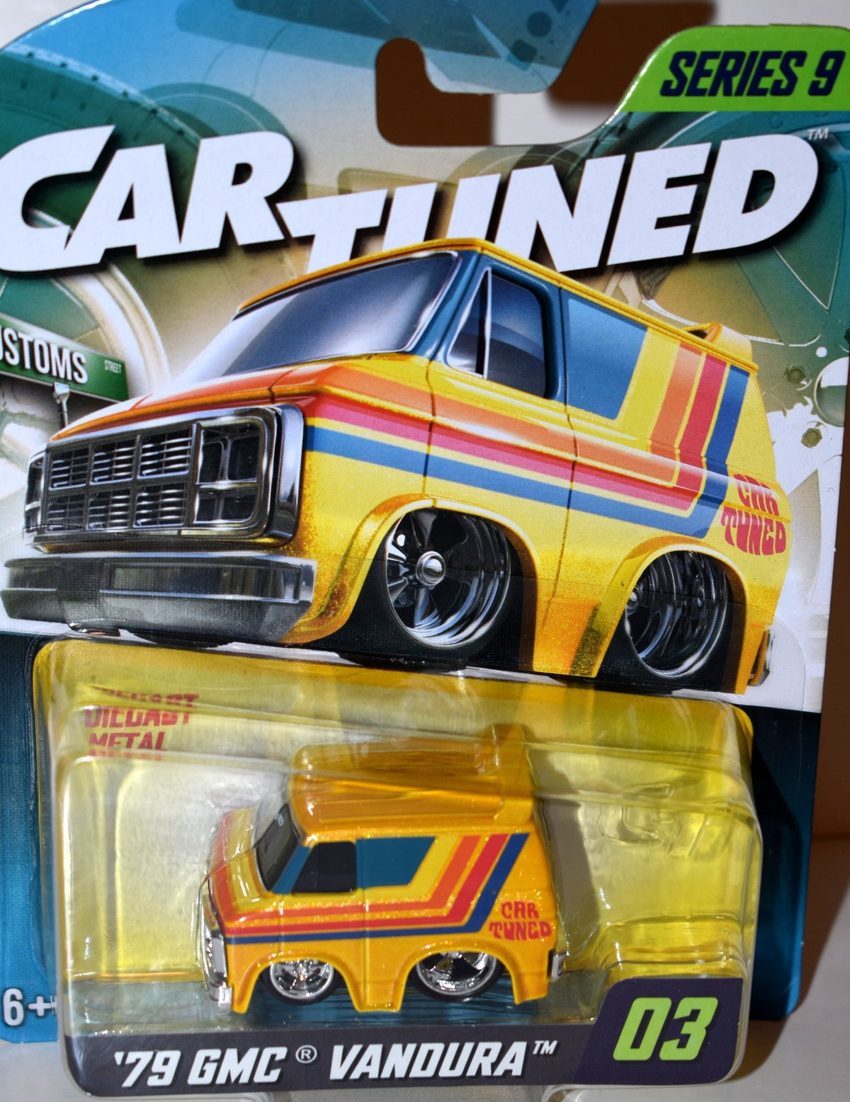 MGA Entertainment - CarTuned - 1979 GMC Vandura