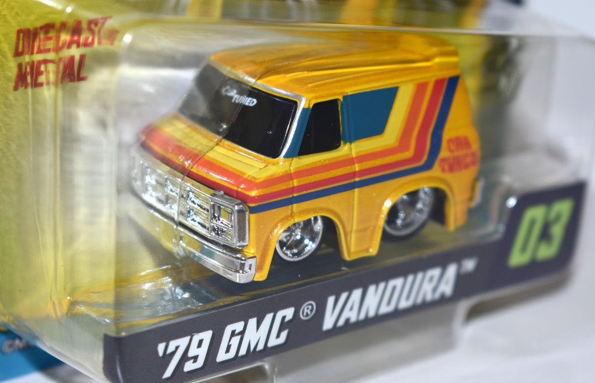 MGA Entertainment - CarTuned - 1979 GMC Vandura