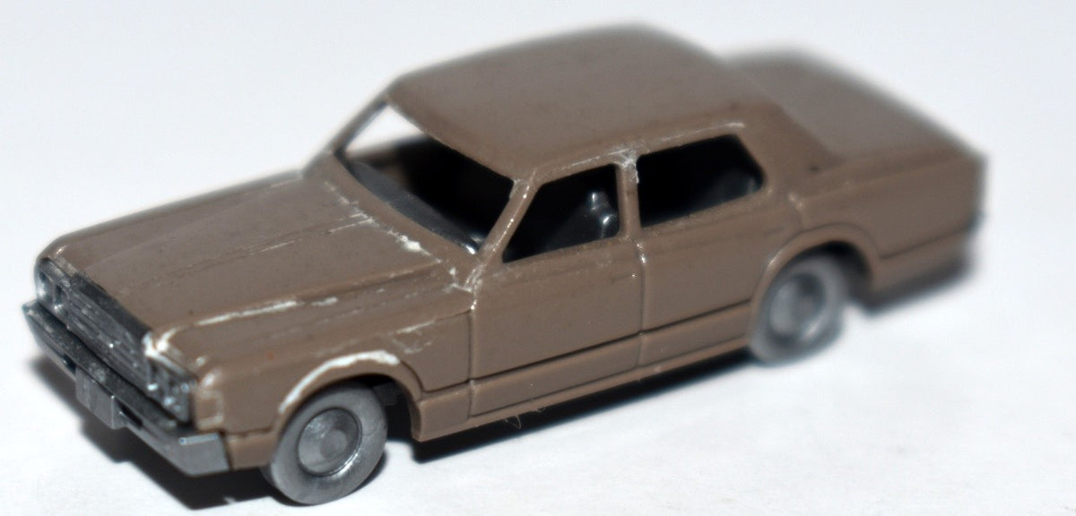 Kato (N Scale) - Toyota Crown Sedan