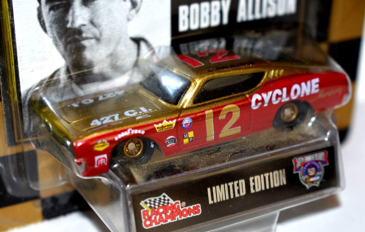 Racing Champions - Bobby Allison Mercury Cyclone 427 Stock Car