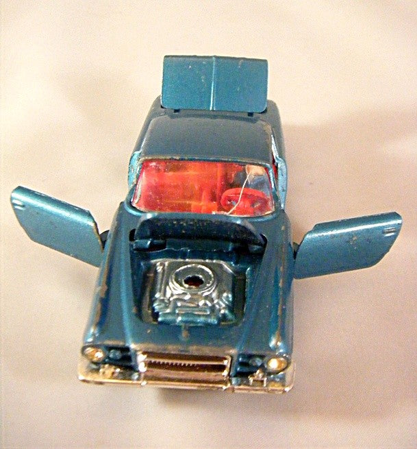 Corgi (241-3) Ghia L6.4 Chrysler V8