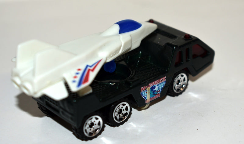 Matchbox    Transporter Vehicle with Jet