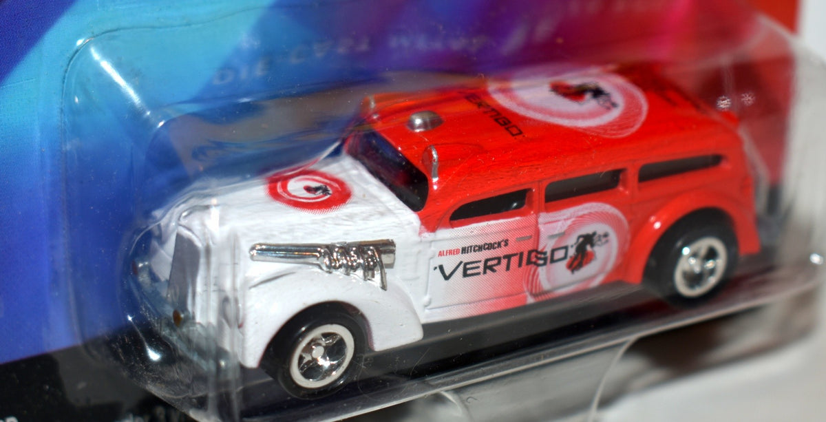 Johnny Lightning - Team Lighting - Alfred Hitchcock Vertigo Hot Rod Ambulance