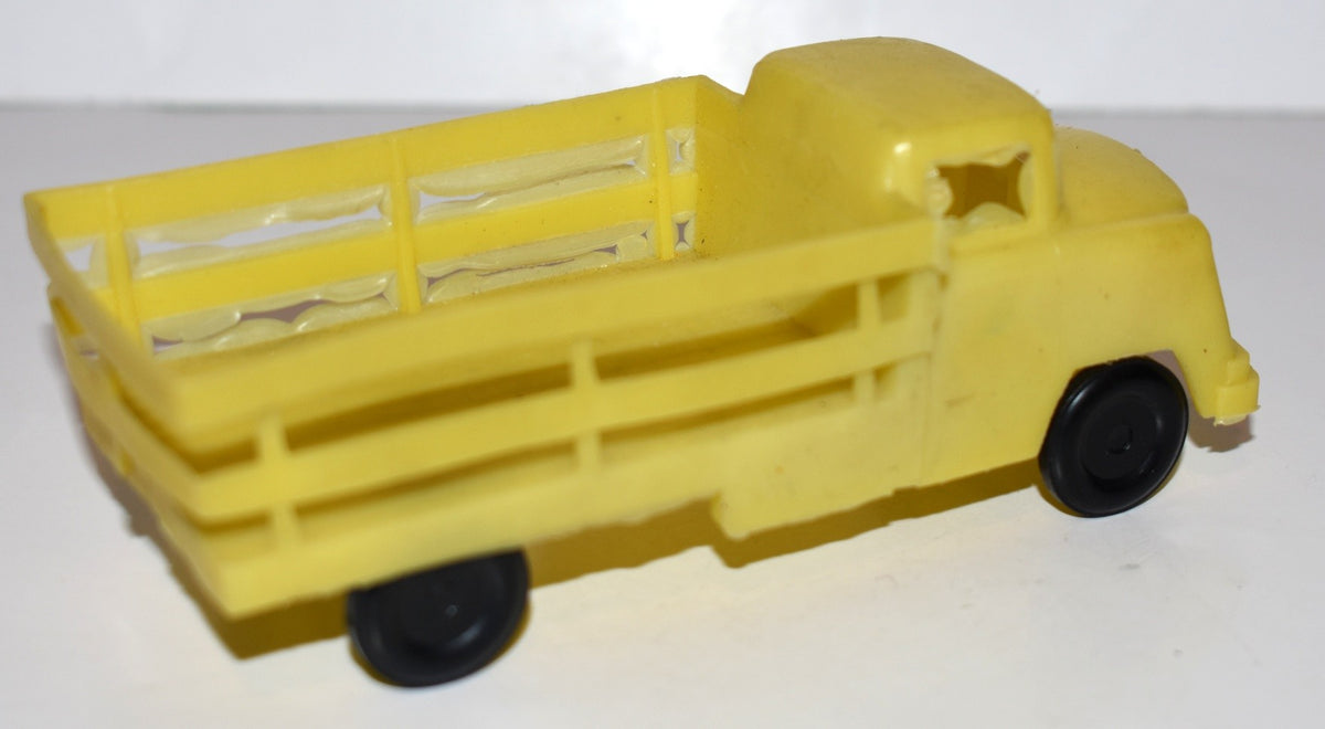 Dillon Beck - Wannatoy - Stake Truck