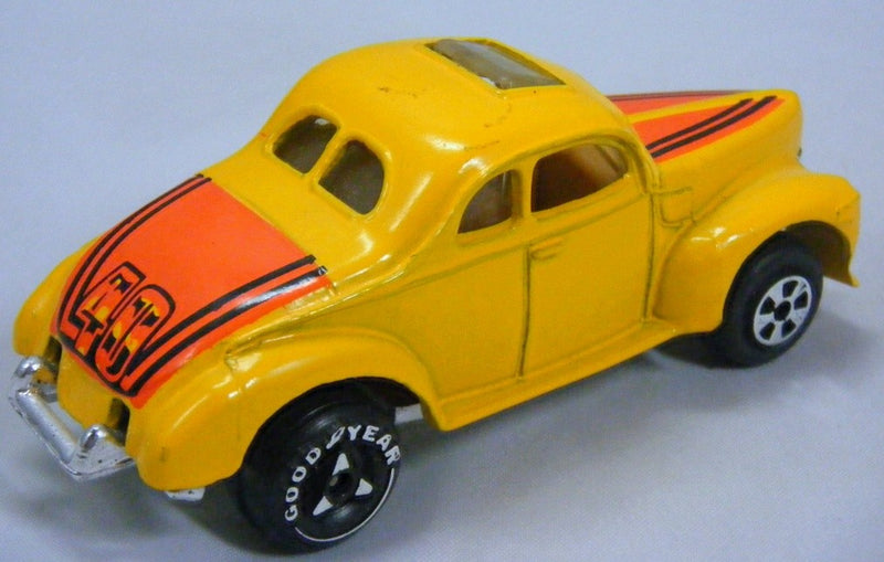 Ertl - American Muscle - 1940 Ford Hot Rod