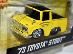 MGA Entertainment - CarTuned - 1973 Toyota Stout Pickup Truck